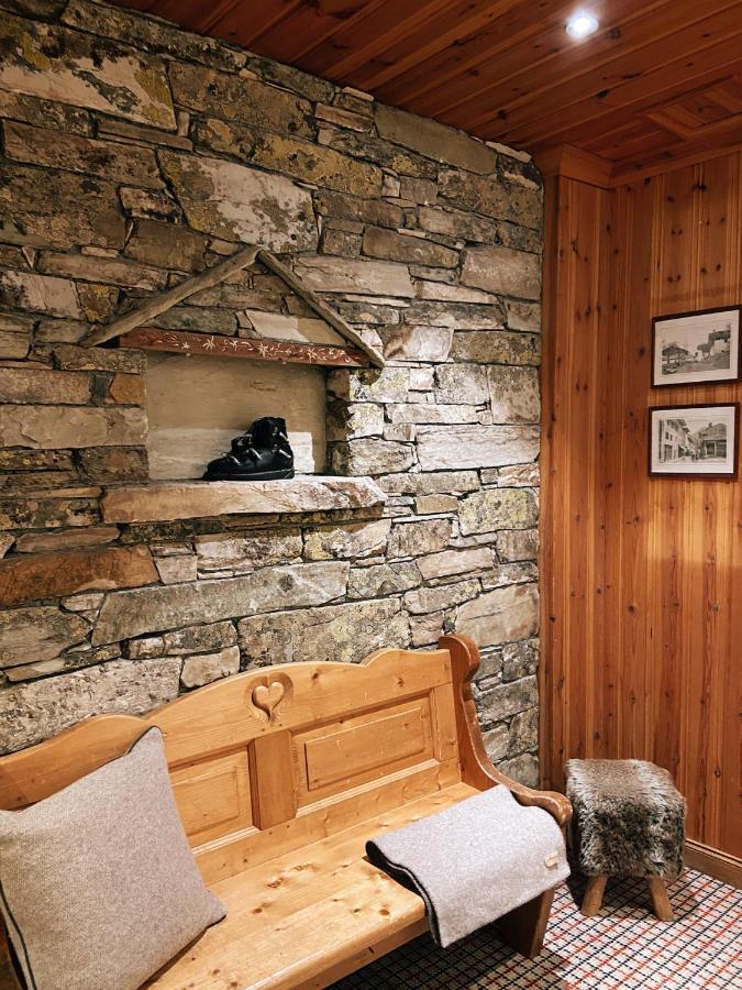 Hotel L'Arbina ティニュ エクステリア 写真